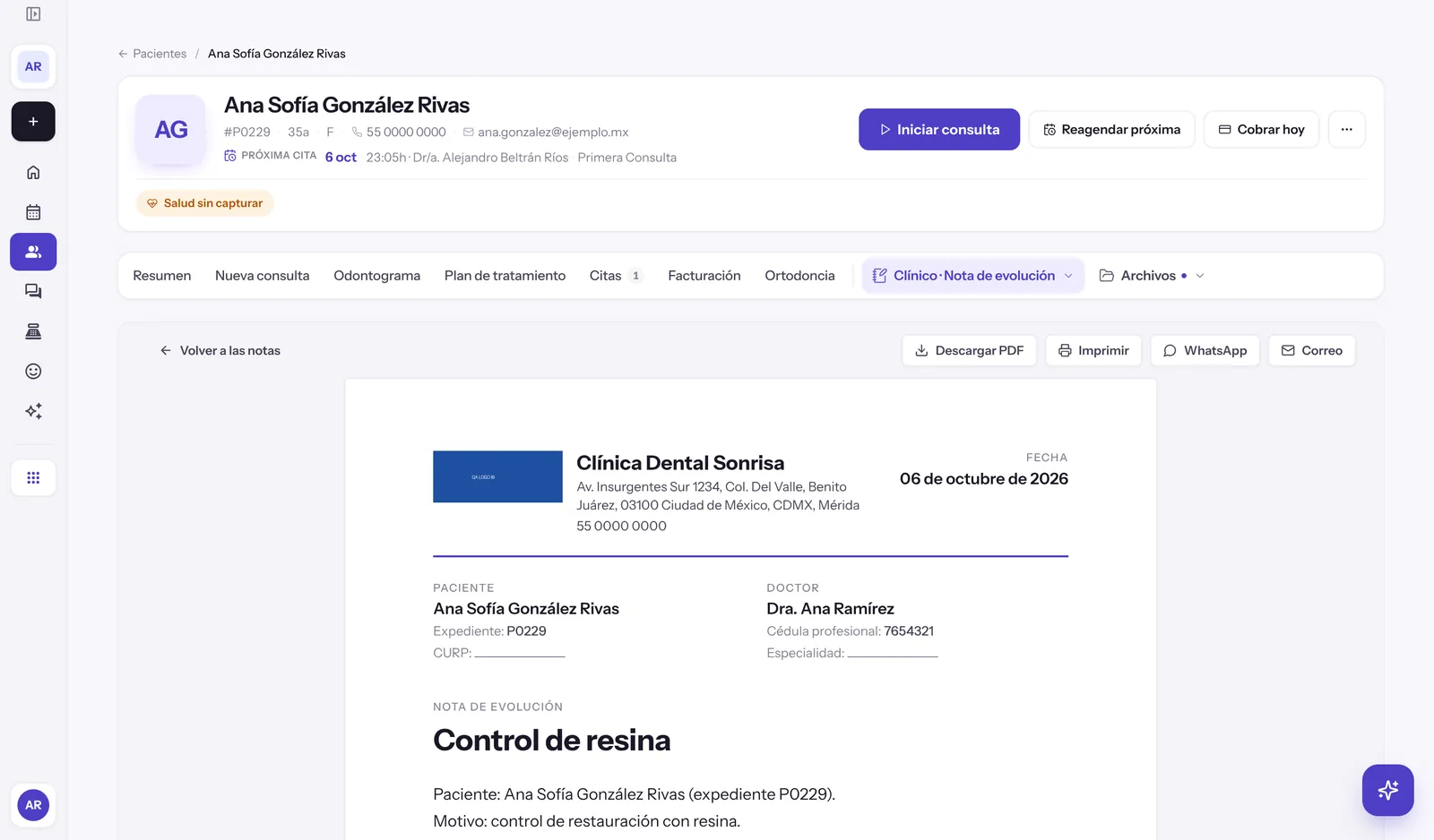 Nota de evolución firmada con las opciones Descargar PDF, Imprimir, WhatsApp y Correo