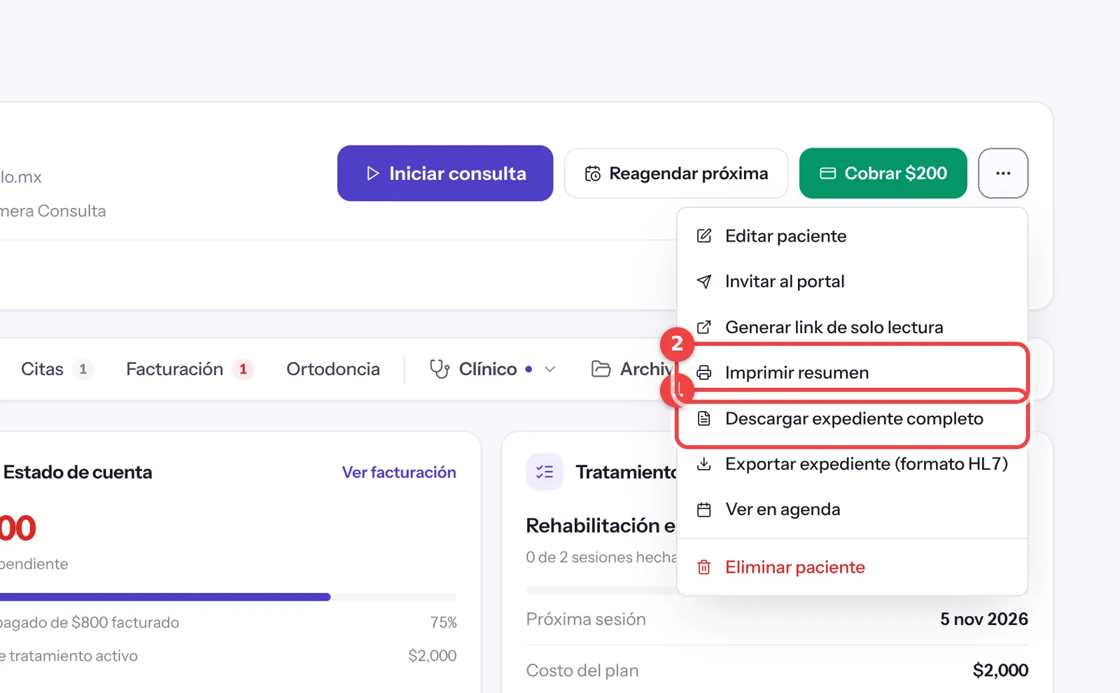 Menú de acciones del paciente con Descargar expediente completo e Imprimir resumen marcados
